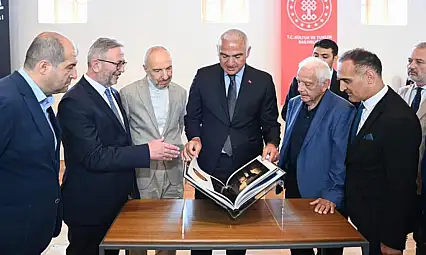 Bakan Ersoy: Fatih'in emaneti emin ellerdedir