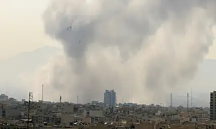 İsrail 10. saldırı dalgasını başlattı: savaş uçağı Yak-130 düşürüldü