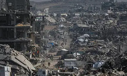 İsrail, Gazze'de Nuseyrat mülteci kampı yakınlarına saldırı düzenledi