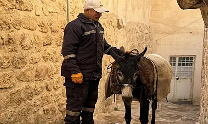 Kadrolu eşekler emekliye ayrılıyor: Yerlerini paletli araçlar alacak
