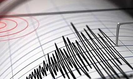 Prof. Dr. Zeybek, Bu tür füzeler depremi tetikleyici olabilir