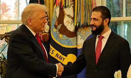 Suriye Devlet Başkanı eş-Şara, ABD Başkanı Trump ile bir araya geldi