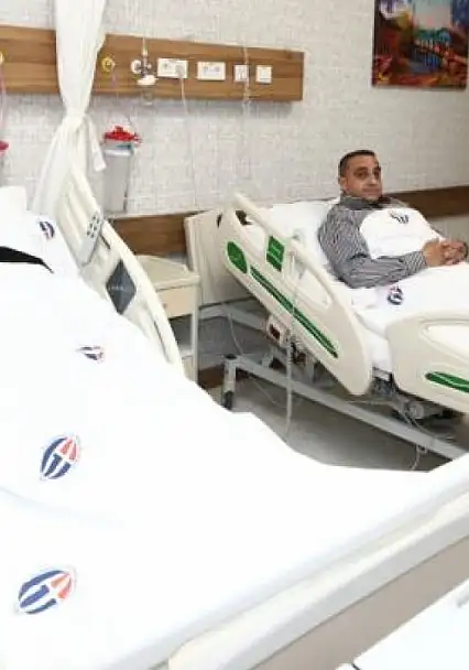 Hayat kurtaran vefa: Doktoruna böbreğini bağışladı