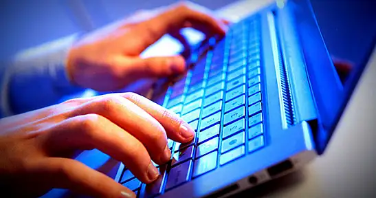 Yeni evlenen çiftlere 3 ay ücretsiz internet desteği