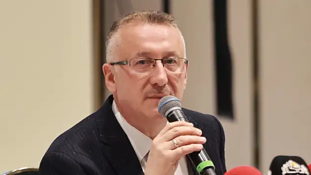 Adapazarı Belediye Başkanı Mutlu Işıksu AK Parti'den istifa etti