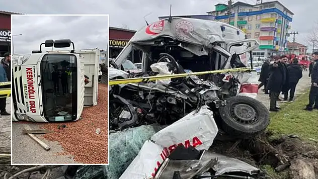 Ambulans ile kamyon çarpıştı: 1 ölü, 3 yaralı