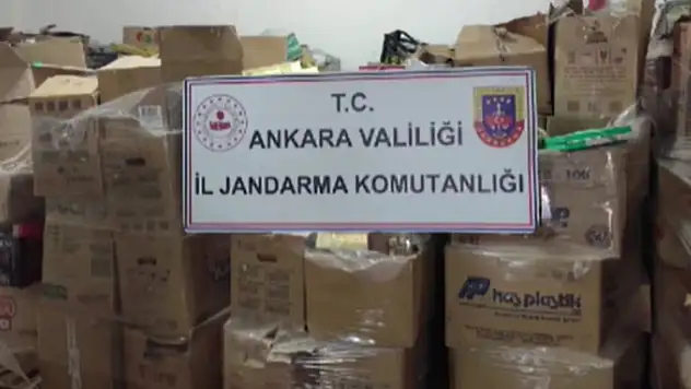 Ankara'da son kullanma tarihi geçmiş 17 ton çikolata ele geçirildi