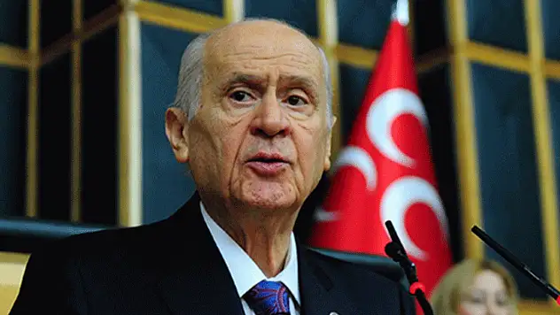 Bahçeli: PKK'nın kurucu önderliği SDG/YPG'ye çağrıda bulunarak, 10 Mart mutabakatına uyulmasını istemelidir