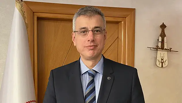 Bakan Memişoğlu: Sadece tütün değil, elektronik sigaralar ve puf da sorun