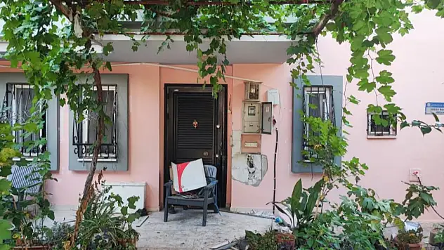 Boşanma davası açan eşine sinirlendi, yaktığı villada hayatını kaybetti