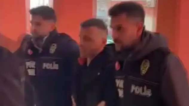 Çocukların maçında kadın hakeme saldıran antrenör tutuklandı