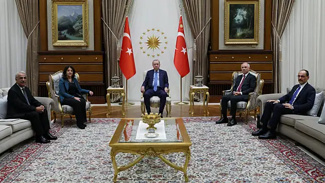 Cumhurbaşkanı Erdoğan, DEM Parti heyetini kabul etti