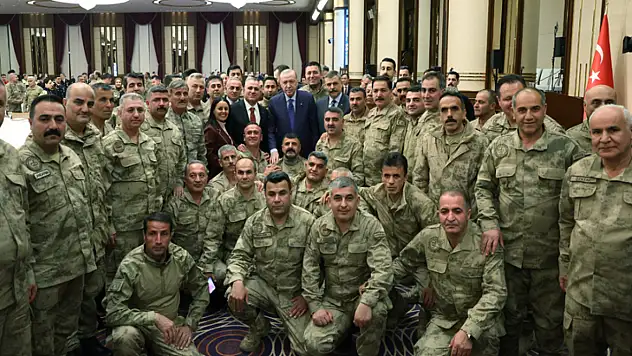 Cumhurbaşkanı Erdoğan: Emniyet güçlerimiz istiklalimize yönelik her oyunu boşa çıkarmıştır