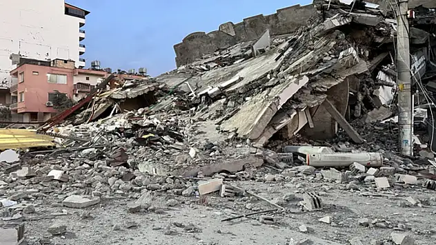 Depremde yıkılan binalardan sorumlu olanlar erken tahliyeden yararlanamayacak