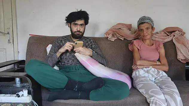 Depremden sonra kendini eve kapattı: 3 Yıldır dışarı çıkmıyor