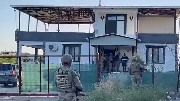 Diyarbakır merkezli 5 ilde yasa dışı bahis operasyonunda 51 gözaltı