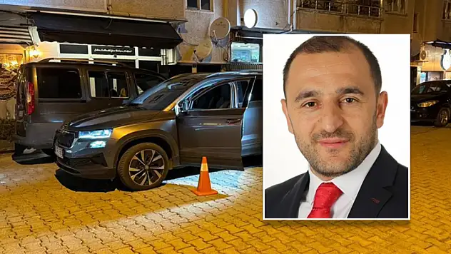 Eski belediye başkan yardımcısı bıçaklı saldırıda yaşamını yitirdi