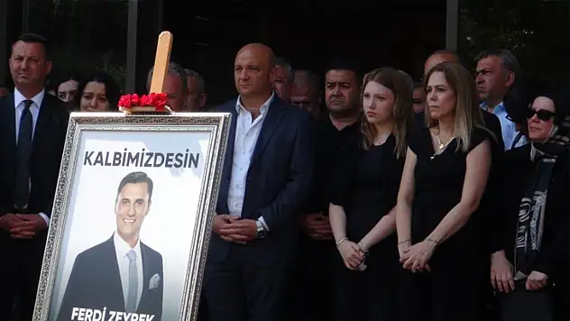 Ferdi Zeyrek, vefatının birinci yılında anıldı