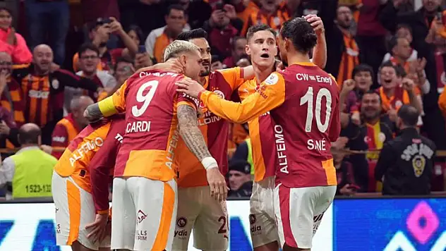 Galatasaray, Gençlerbirliği'ni 3-2 mağlup ederek liderliğini sürdürdü