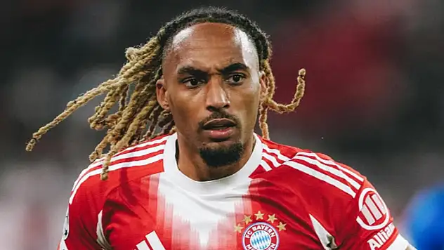 Galatasaray'ın yeni transferi Sacha Boey imza için İstanbul'da