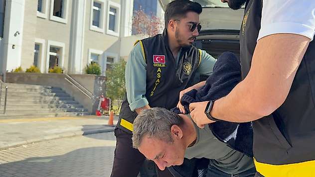 Gürültü şikayeti cinayetle sonlandı: Yaşlı çift evlerinde öldürüldü