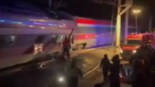 İspanya'da hızlı tren kazası: 21 ölü, 100 yaralı