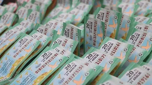 İstanbul'da cami önlerinde şans oyunu satışı yasaklandı