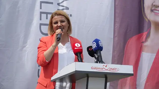İzmit Belediye Başkanı ve eşi gözaltına alındı