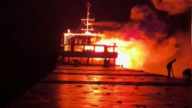 Karadeniz'de 3 gemiye İHA saldırısı: Biri Türk gemisi, 2 ölü