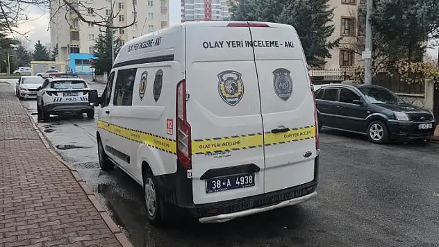 Kendi karısını öldürmeye geldi, görevlinin karısını öldürdü