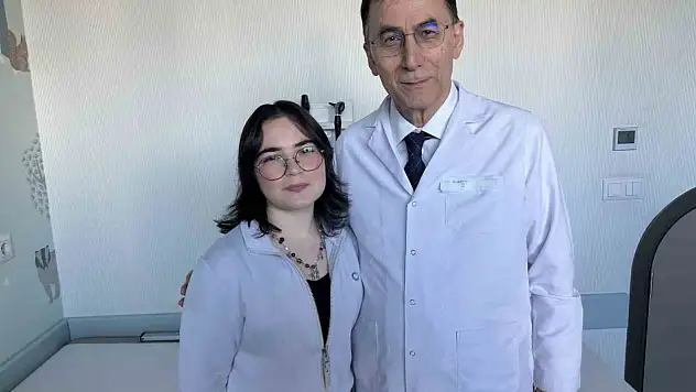 Lenf kanserini yendi, kendini tedavi eden doktoru ilham alarak tıp fakültesini kazandı