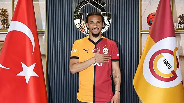 Leroy Sane, Galatasaray'a imzayı attı, 10 numaralı formayı giydi