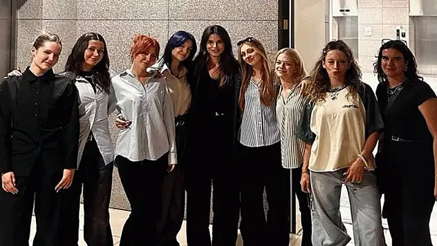 Manifest Grubu üyelerine yurt dışına çıkış yasağı