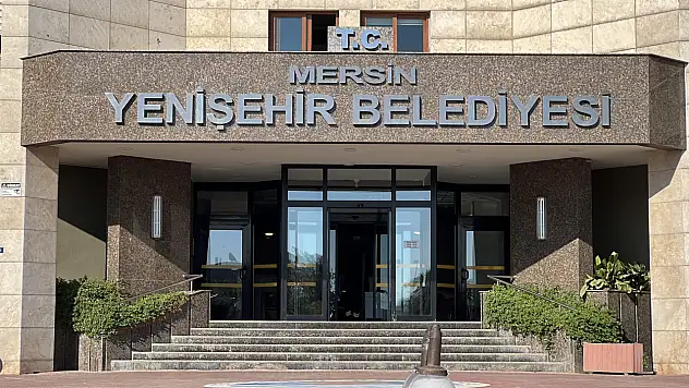 Mersin'in Yenişehir Belediyesi'ne yolsuzluk operasyonu: 30 gözaltı
