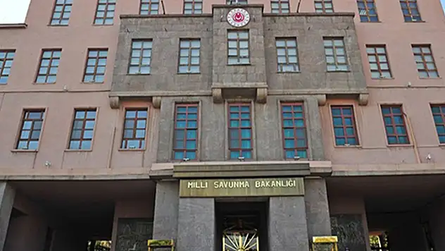MSB, Bin 113 sürekli işçi alacak: Başvurular başladı