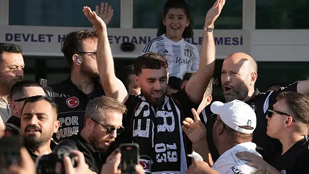 Orkun Kökçü İstanbul'da: Beşiktaş rüyası gerçek oluyor