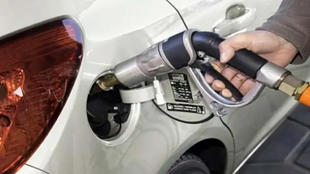 Otogaz fiyatlarına gece yarısı indirimi geliyor