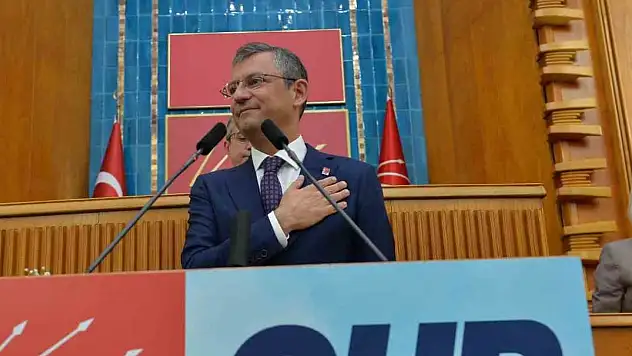 Özgür Özel CHP'ye veda etti