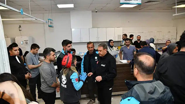 Şanlıurfa'yı fırtına vurdu: 1 ölü 40 yaralı