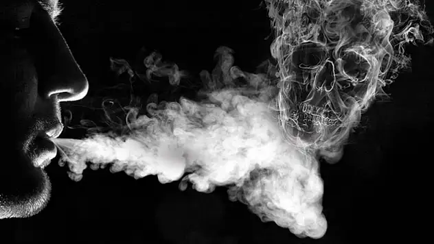 Sigara yasağı genişliyor: Yarı açık alanlar da kapsama alınıyor