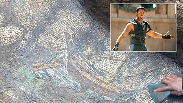 Tarihi keşif: Hz. İsa dönemine ait olduğu iddia edilen mozaik bulundu