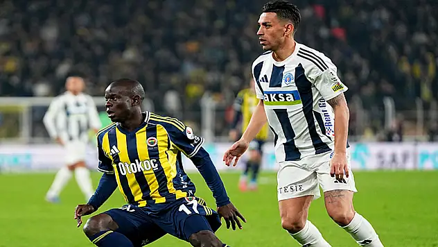 Trendyol Süper Lig: Fenerbahçe: 1 - Kasımpaşa:1