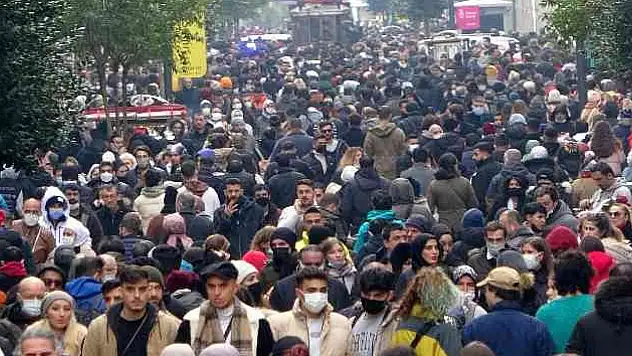 Türkiye'de nüfusu 1 milyonu aşan ilk ilçe Esenyurt oldu