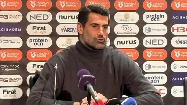 Volkan Demirel istifa etti