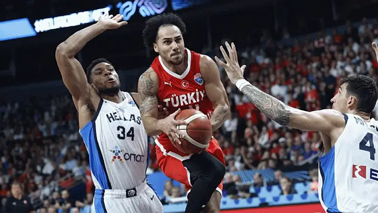 12 Dev Adam'dan tarihi zafer