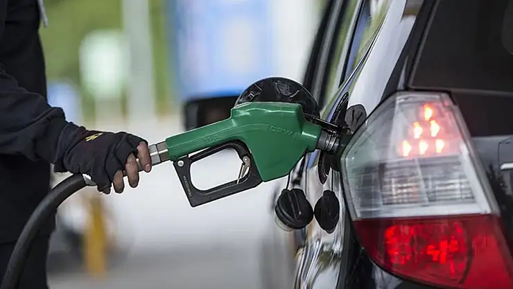 Araç sahipleri dikkat: Motorine indirim geliyor