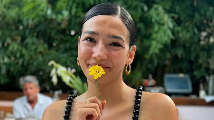 Aybüke Pusat TRT'den ne kadar para alıyordu?