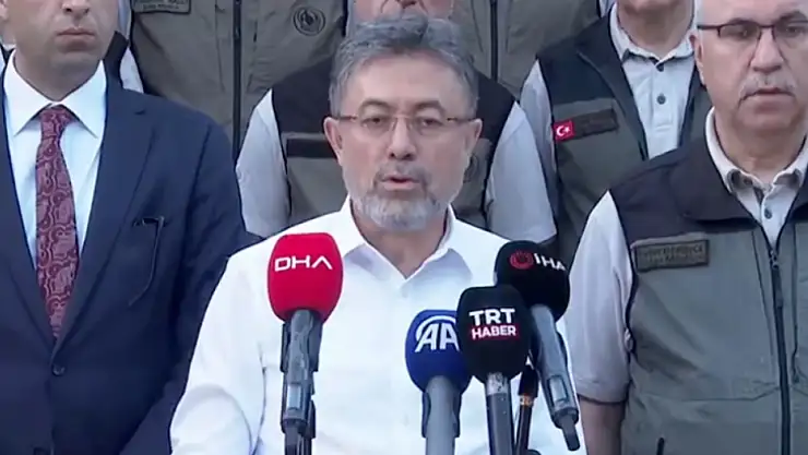 Bakan Yumaklı: Bugün 67 yangın çıktı, 63'ü kontrol altında