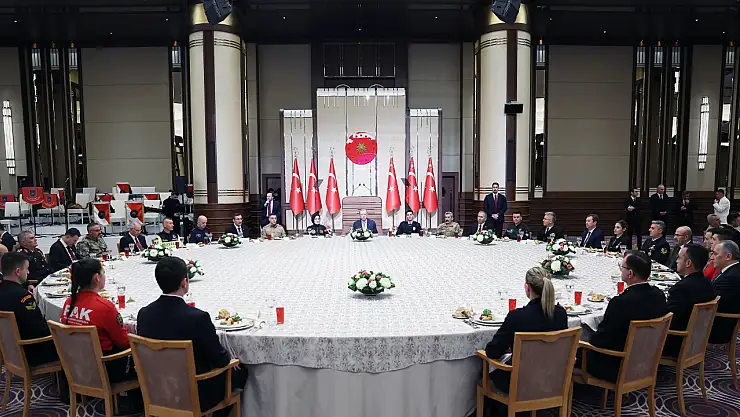 Cumhurbaşkanı Erdoğan: 40 yıldır milletimizin kanını, canını ve kaynaklarını sömüren bir beladan kurtulmaya hiç olmadığı kadar yakınız
