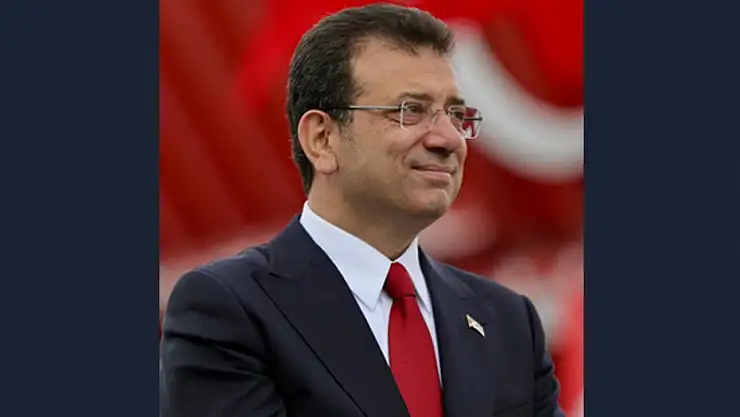 Ekrem İmamoğlu'ndan tutuklanma sonrası ilk açıklama: Dimdik ayaktayım